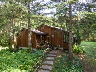 Photo 2: 416861 10th Line in The Blue Mountains: House for sale : MLS®# 40025464