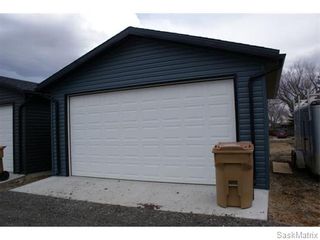 Photo 37: 1158 LINDSAY Street in Regina: Eastview Single Family Dwelling for sale (Regina Area 03)  : MLS®# 574052