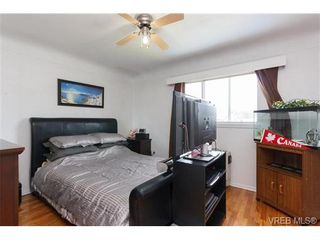 Photo 9: 887 Lampson St in VICTORIA: Es Old Esquimalt Half Duplex for sale (Esquimalt)  : MLS®# 674265