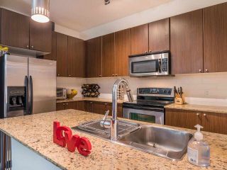 Photo 6: 202 2477 KELLY Avenue in Port Coquitlam: Central Pt Coquitlam Condo for sale in "SOUTH VERDE" : MLS®# R2562442