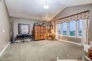 Photo 18: 313 Everridge Drive SW in Calgary: Evergreen Detached for sale : MLS®# A1239986