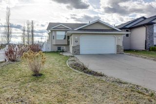 Main Photo: 195 Lyons Close: Red Deer Detached for sale : MLS®# A2128878