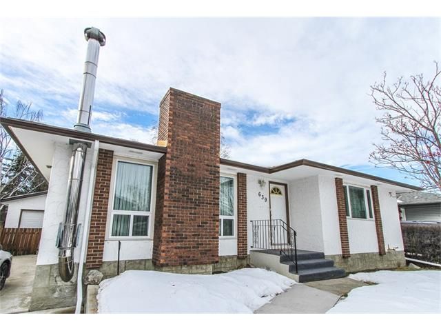 FEATURED LISTING: 639 CEDARILLE Way Southwest Calgary