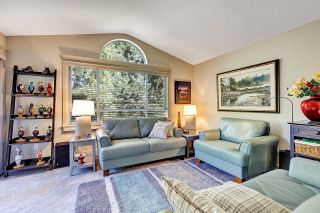 Photo 15: 402 15991 THRIFT Avenue: White Rock Condo for sale in "Arcadian" (South Surrey White Rock)  : MLS®# R2621325