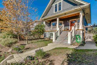 Photo 2: 1237 E 14TH Avenue in Vancouver: Mount Pleasant VE House for sale in "MOUNT PLEASANT" (Vancouver East)  : MLS®# R2211831
