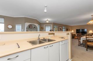 Photo 10: 3208 27 Island Hwy in Campbell River: CR Campbell River Central Condo for sale : MLS®# 897676