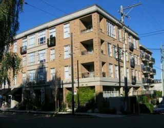Photo 1: 205 E 10TH Ave in Vancouver: Mount Pleasant VE Condo for sale in "HUB" (Vancouver East)  : MLS®# V633325