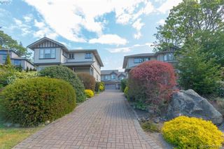 Photo 1: 3 615 Drake Ave in VICTORIA: Es Rockheights Row/Townhouse for sale (Esquimalt)  : MLS®# 786197