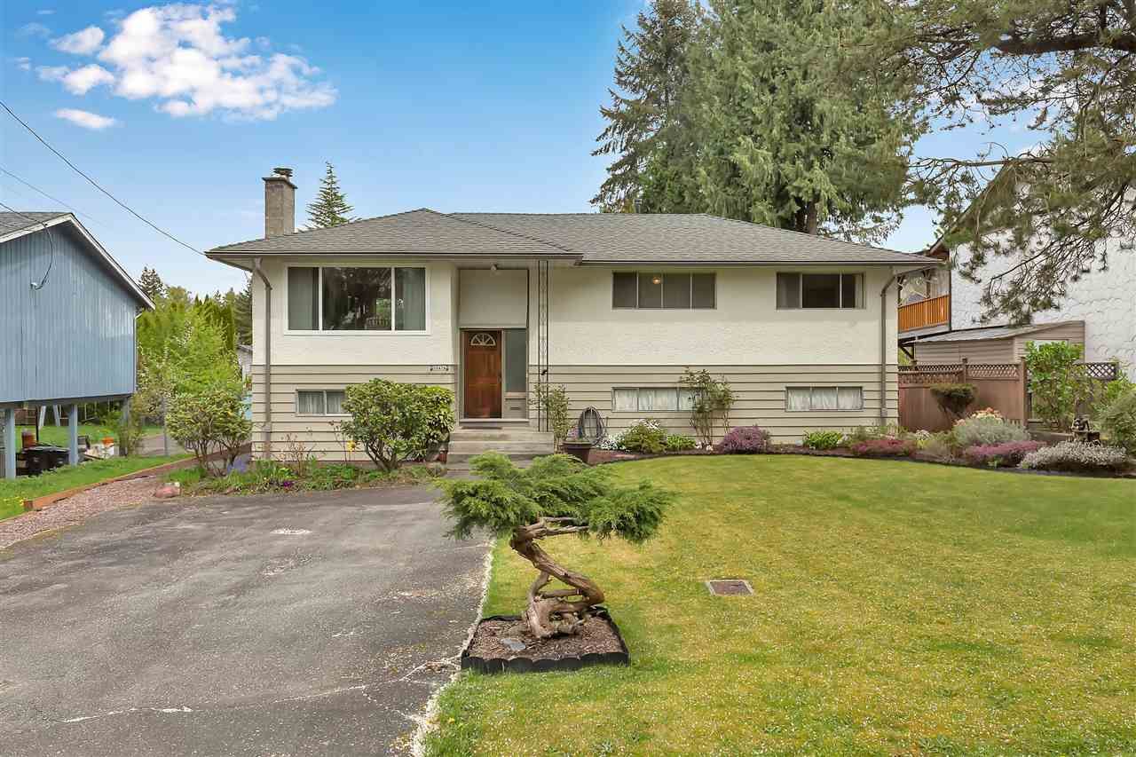 Main Photo: 10476 155 Street in Surrey: Guildford House for sale in "EAST GUILDFORD" (North Surrey)  : MLS®# R2573518