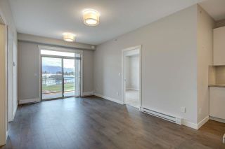 Photo 5: 503 45562 AIRPORT Road in Chilliwack: Chilliwack E Young-Yale Condo for sale : MLS®# R2671314