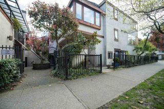 Photo 1: 1704 CYPRESS Street in Vancouver: Kitsilano Townhouse for sale (Vancouver West)  : MLS®# R2159567