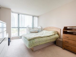 Photo 12: 805 4788 HAZEL Street in Burnaby: Forest Glen BS Condo for sale (Burnaby South)  : MLS®# R2701062