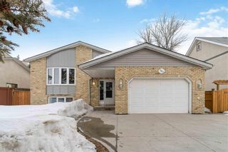 Photo 1: 383 Murray Avenue in Winnipeg: Riverbend Residential for sale (4E)  : MLS®# 202305472