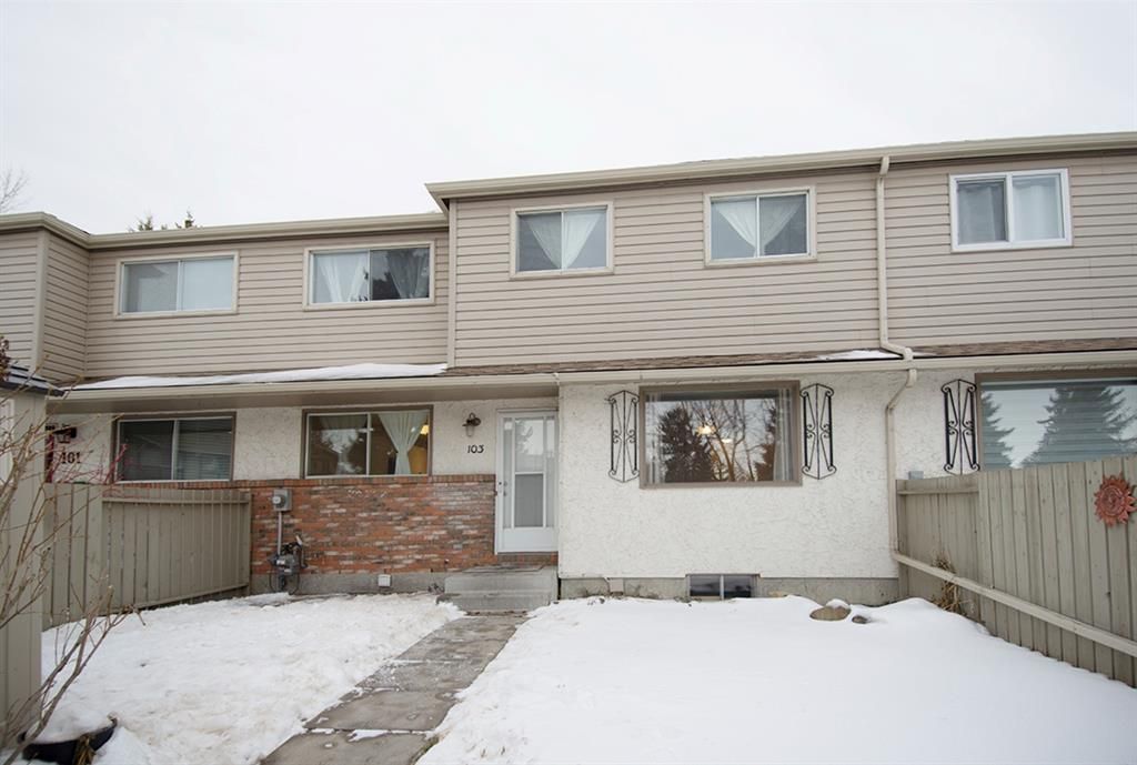 Main Photo: 103S 203 Lynnview Road SE in Calgary: Ogden Row/Townhouse for sale : MLS®# A1171845