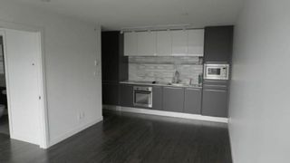 Photo 5: 2105 8031 NUNAVUT Lane in Vancouver: Marpole Condo for sale in "MC2 North Tower" (Vancouver West)  : MLS®# R2747285