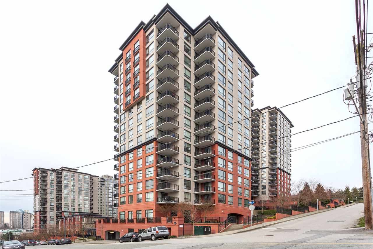 Main Photo: 703 813 AGNES Street in New Westminster: Downtown NW Condo for sale in "The News" : MLS®# R2148826