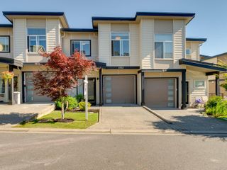 Main Photo: 1022 Boeing Close in Langford: La Westhills Townhouse for sale : MLS®# 961651