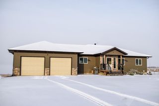 Photo 2: 31023 Road 14N Road in Stanley Rm: R35 Residential for sale (R35 - South Central Plains)  : MLS®# 202228031