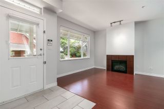 Photo 3: 52 6878 SOUTHPOINT Drive in Burnaby: South Slope Townhouse for sale (Burnaby South)  : MLS®# R2291534