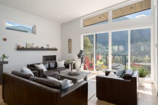 Photo 10: 2211 CRUMPIT WOODS Drive in Squamish: Plateau House for sale in "Crumpit Woods" : MLS®# R2494676
