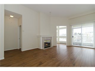 Photo 2: 411 2105 W 42ND Avenue in Vancouver: Kerrisdale Condo for sale in "THE BROWNSTONE" (Vancouver West)  : MLS®# V994535