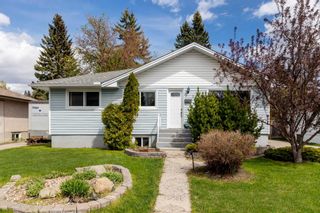 Main Photo: 12 42 Street SW in Calgary: Wildwood Detached for sale : MLS®# A2136557