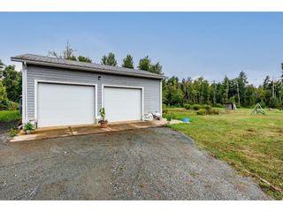 Photo 11: 28344 HARRIS Road in Abbotsford: Bradner House for sale : MLS®# R2715343