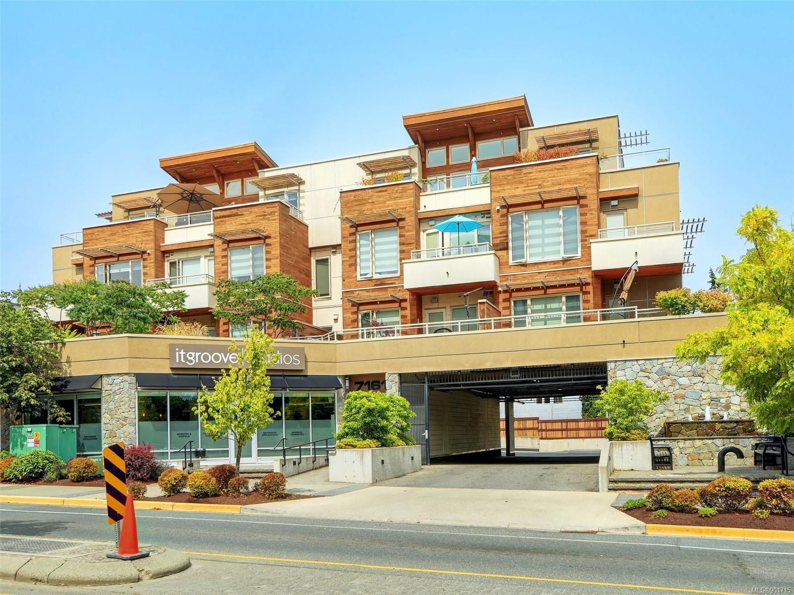 Main Photo: 401 7161 West Saanich Rd in Central Saanich: CS Brentwood Bay Condo for sale : MLS®# 901715