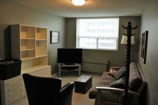 Photo 8: 801 20 William Roe Boulevard in Newmarket: Central Newmarket Condo for sale : MLS®# N4710016