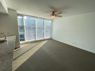 Photo 2: 6F 522 W8th Ave., Vancouver in Vancouver: Fairview VW Condo for rent