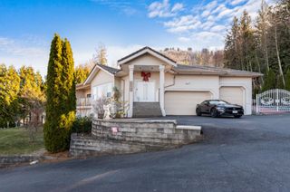Photo 2: 5782 JINKERSON Road in Chilliwack: Promontory House for sale (Sardis)  : MLS®# R2883891