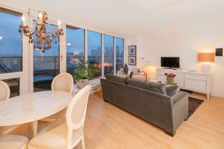 Photo 1: 1111 445 W 2ND Avenue in Vancouver: False Creek Condo for sale in "MAYNARDS BLOCK" (Vancouver West)  : MLS®# R2147655