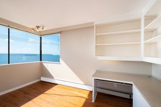 Photo 6: 101 2108 ARGYLE Avenue in West Vancouver: Dundarave Condo for sale in "Navvy Jack West" : MLS®# R2727047