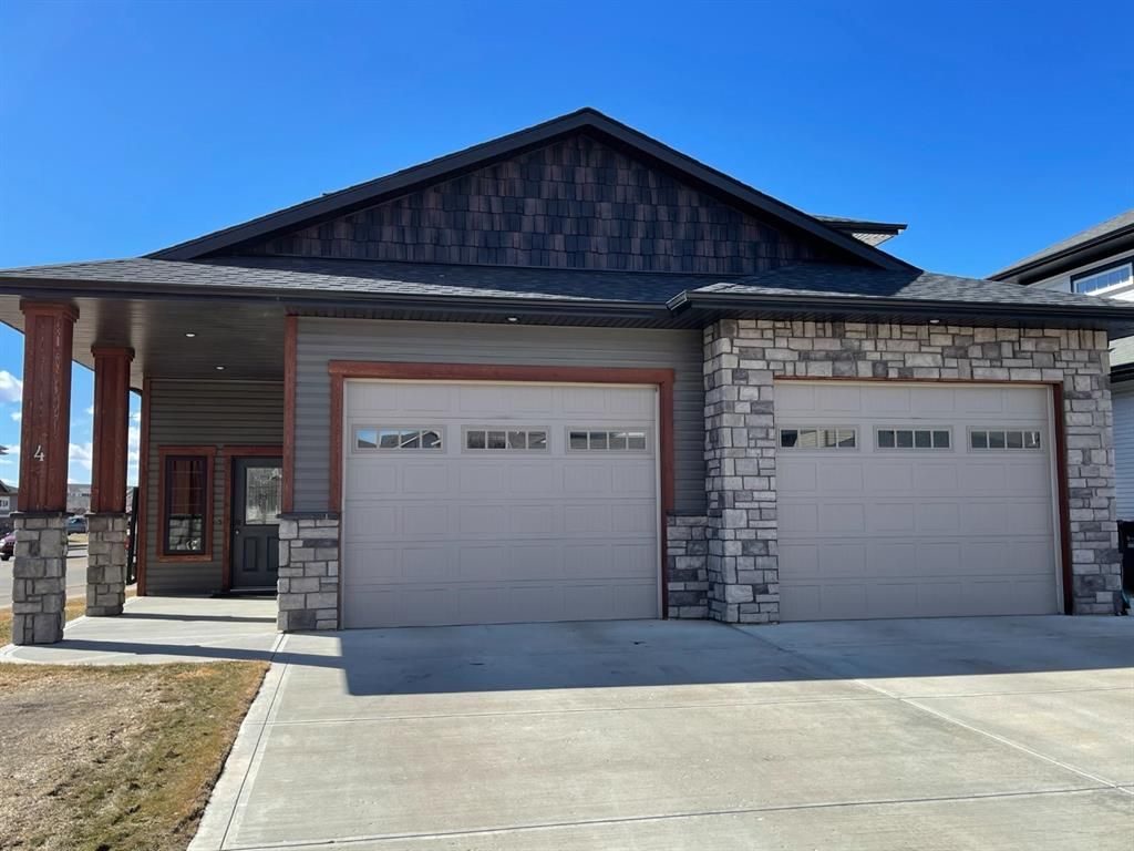 Main Photo: 4 Viking Close: Red Deer Detached for sale : MLS®# A1082996