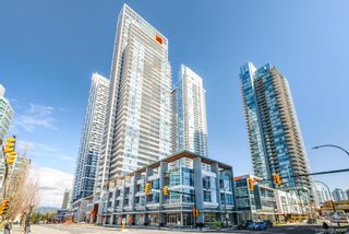 Main Photo: 1808 6080 MCKAY Avenue in Burnaby: Metrotown Condo for sale (Burnaby South)  : MLS®# R2855854