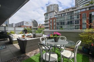 Photo 10: 202 633 ABBOTT Street in Vancouver: Downtown VW Condo for sale in "Espana" (Vancouver West)  : MLS®# R2483483