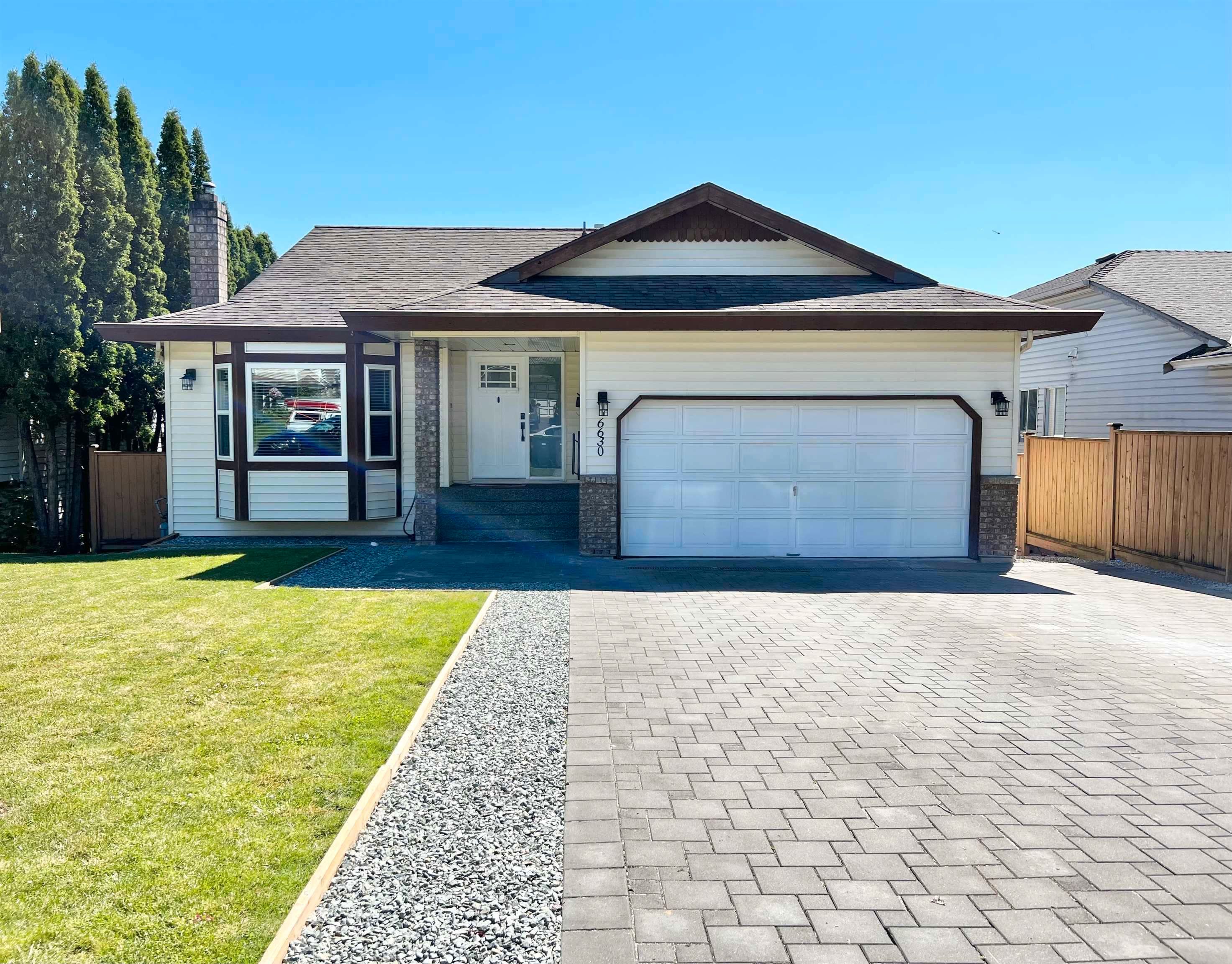 Main Photo: 6630 WILLOUGHBY Way in Langley: Willoughby Heights House for sale : MLS®# R2710903