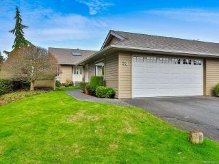 Photo 1: 30 529 Johnstone Rd in FRENCH CREEK: PQ French Creek Row/Townhouse for sale (Parksville/Qualicum)  : MLS®# 805223