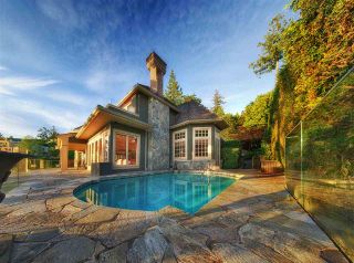 Photo 2: 5347 KEW CLIFF Road in West Vancouver: Caulfeild House for sale : MLS®# R2471226