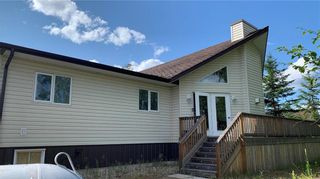 Photo 2: 261 Kens Cove in Buffalo Point: R17 Residential for sale : MLS®# 202318848