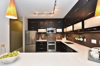 Photo 7: 220 3333 MAIN Street in Vancouver: Main Condo for sale in "MAIN" (Vancouver East)  : MLS®# R2230235