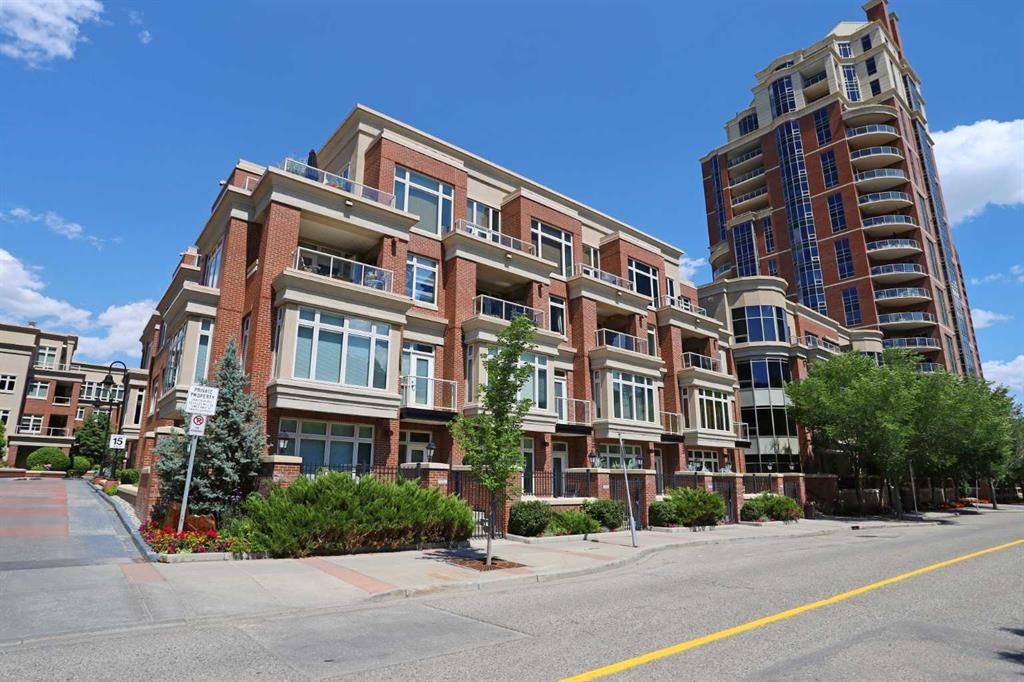 Main Photo: 307 660 Eau Claire Avenue SW in Calgary: Eau Claire Apartment for sale : MLS®# A2066319
