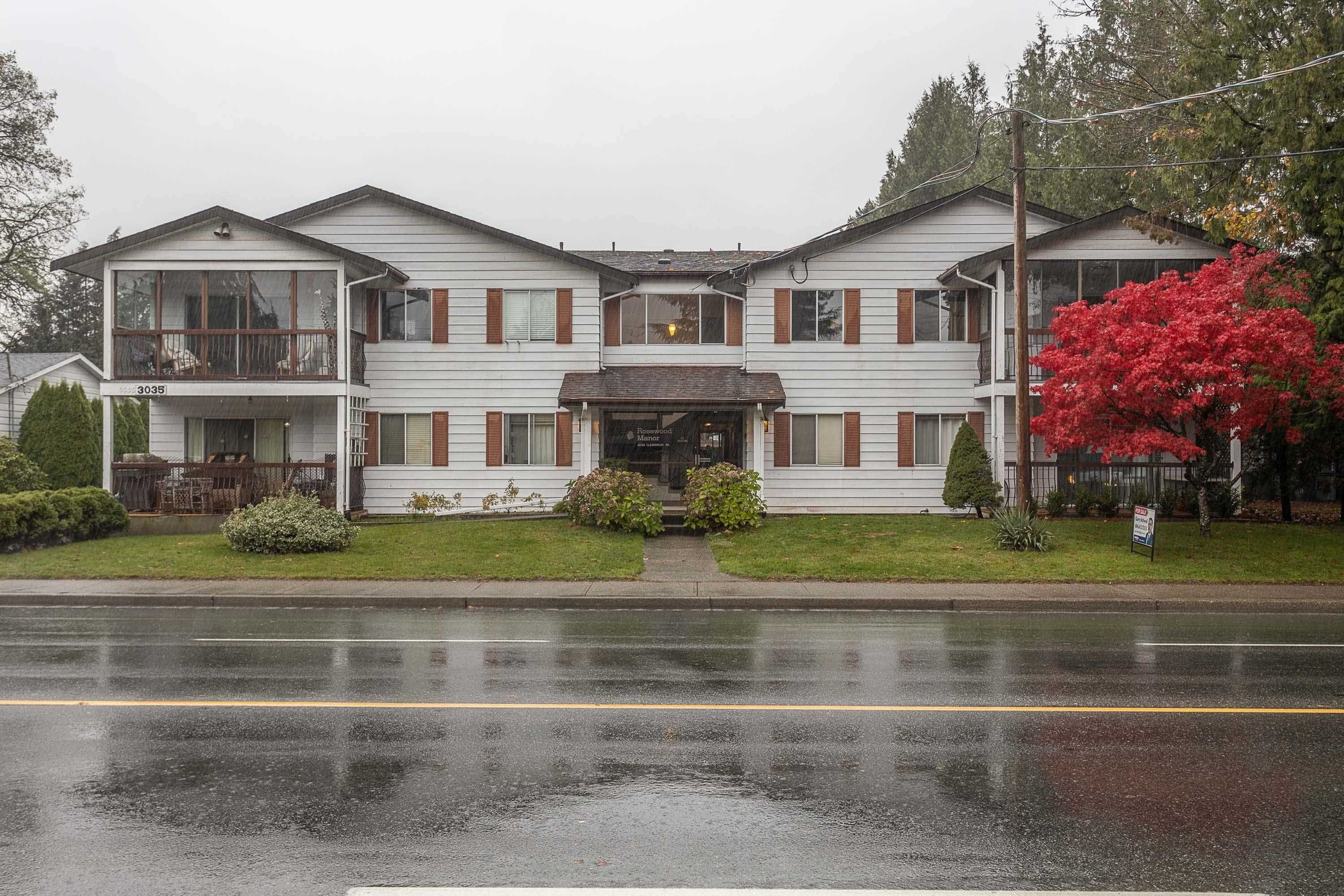 Main Photo: 204 3035 CLEARBROOK Road in Abbotsford: Abbotsford West Condo for sale : MLS®# R2617506