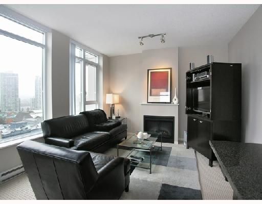 FEATURED LISTING: 1103 - 1001 HOMER Street Vancouver