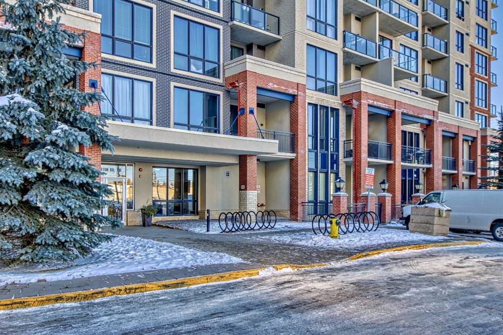 Main Photo: 1012 8880 Horton Road SW in Calgary: Haysboro Apartment for sale : MLS®# A2096304