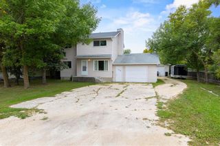 Photo 1: 134 Gagnon Drive in St Adolphe: R07 Residential for sale : MLS®# 202323815