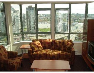 Photo 4: 1804 1383 HOWE Street in Vancouver: Downtown VW Condo for sale in "PORTOFINO" (Vancouver West)  : MLS®# V641950