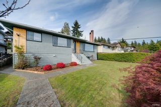 Photo 2: 4599 SUNLAND Place in Burnaby: South Slope House for sale (Burnaby South)  : MLS®# R2870227