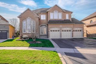Main Photo: 2205 Galloway Drive in Oakville: Iroquois Ridge North House (2-Storey) for sale : MLS®# W8208544