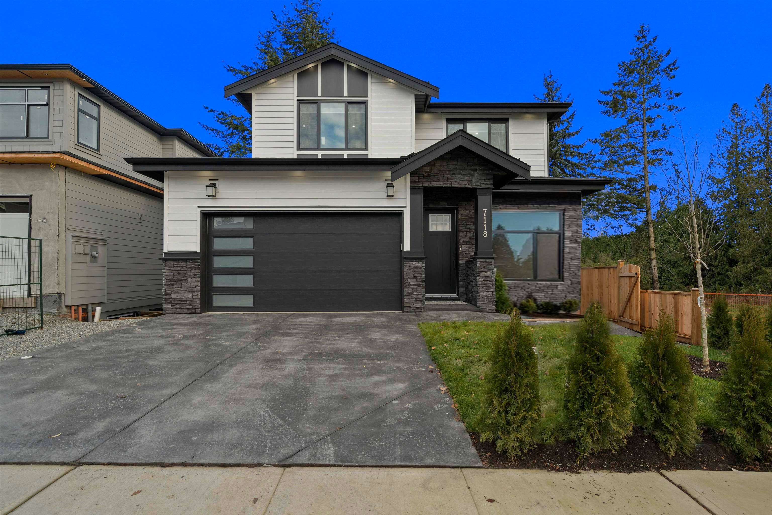 Main Photo: 7118 204A Street in Langley: Willoughby Heights House for sale : MLS®# R2840319
